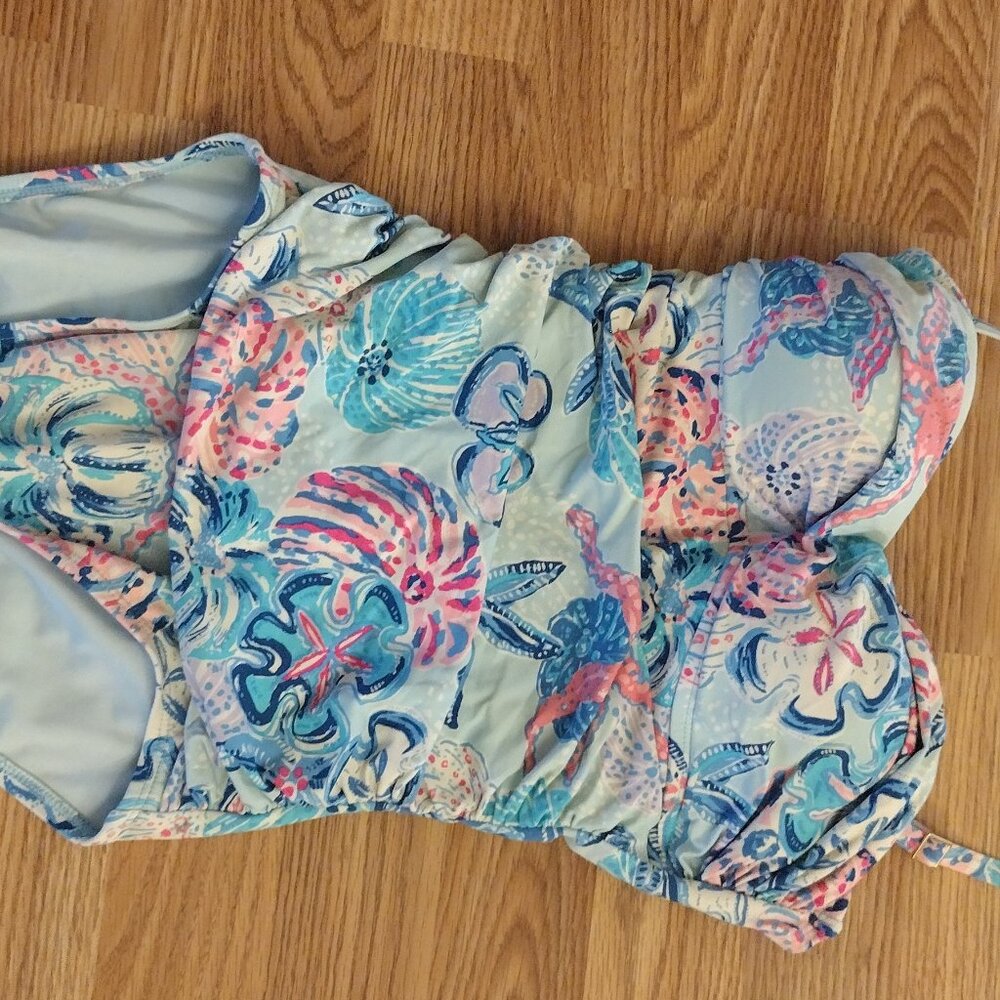 Lilly Pulizter-size 2 1 piece bathing suit